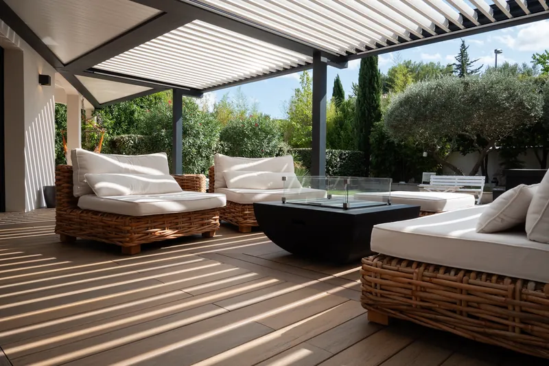 Aménagement terrasse bois St-Drézéry